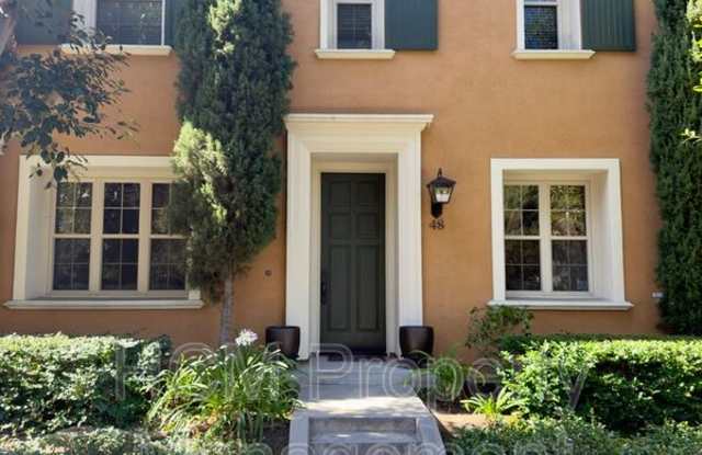 48 Townsend Gallery 2