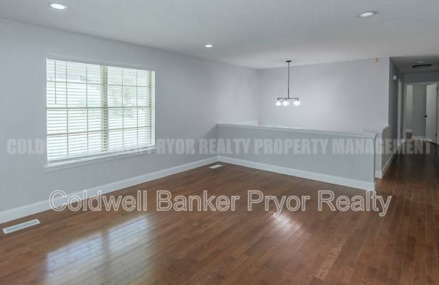 313 Maple Way Gallery 4