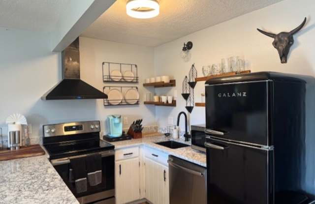 Move In Special! Long Term Rental- Dillon Valley East Z102 photos photos