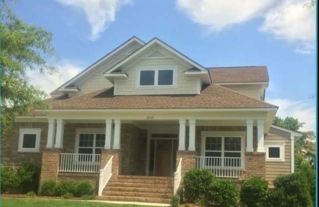 Spacious Single Family Home in Oak Breeze Gallery 1