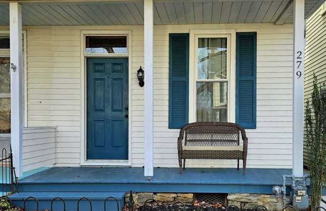 279 W MAIN STREET - 279 West Main Street, Hummelstown, PA 17036