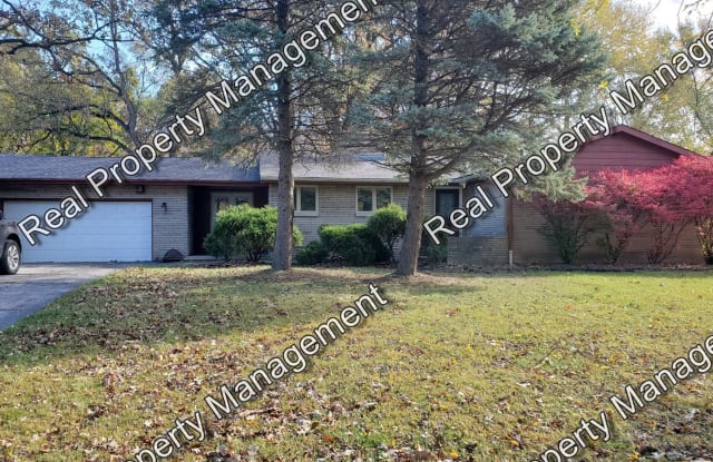 5401 Dexter Drive - 5401 Dexter Drive, Merrillville, IN 46410