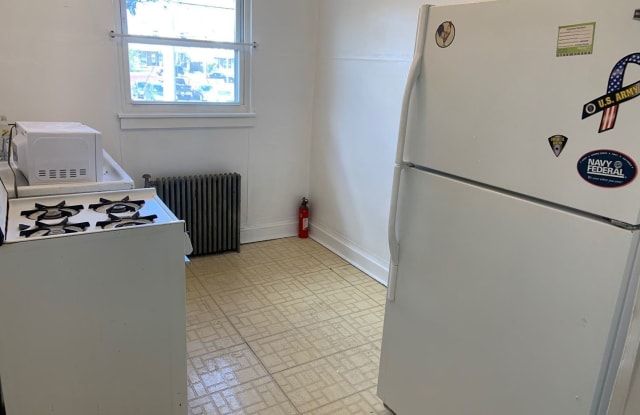 516 Sheridan Ave 2nd Floor - 516 Sheridan Avenue, Baltimore, MD 21212