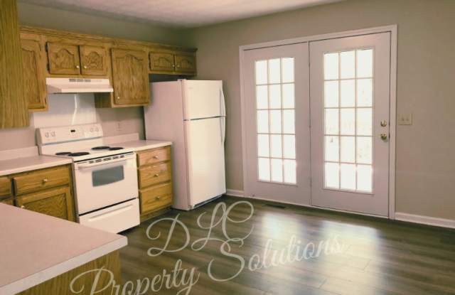 123 Off Elder Dr Gallery 3