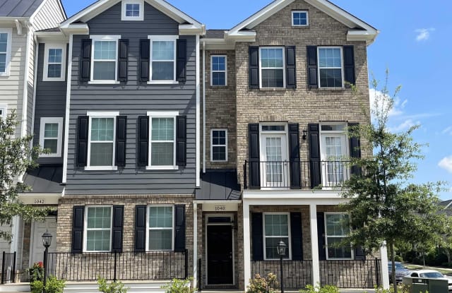 1040 OLD TRAIL DR - 1040 Old Trail Drive, Crozet, VA 22932