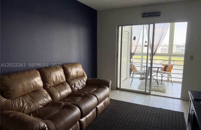 4043 Cornwall C Gallery 4