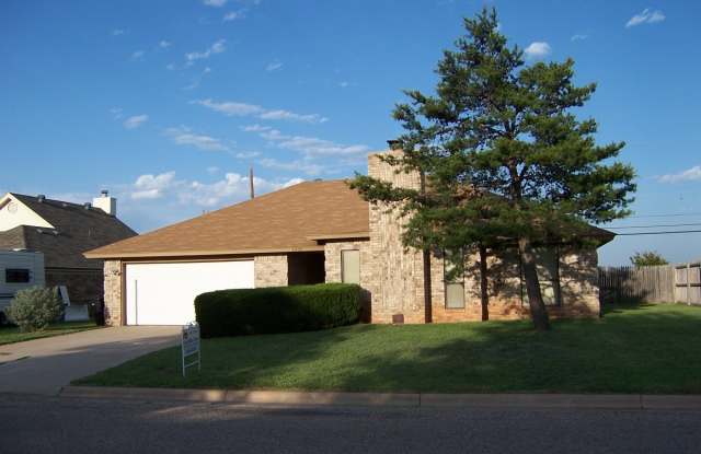 6209 Live Oaks photos photos