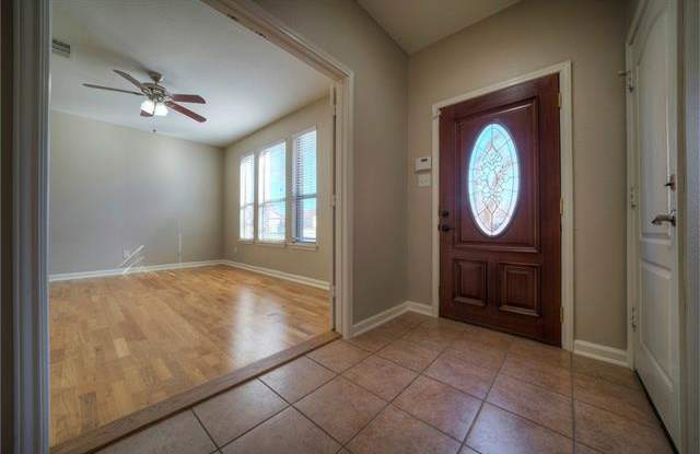 304 Cliffwood Dr Gallery 4