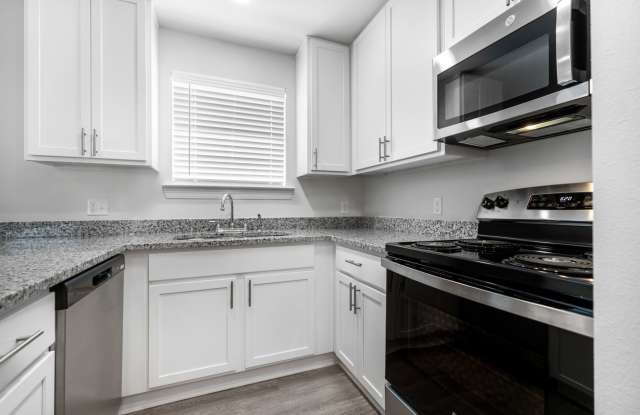 Artwalk Bucktown photos photos