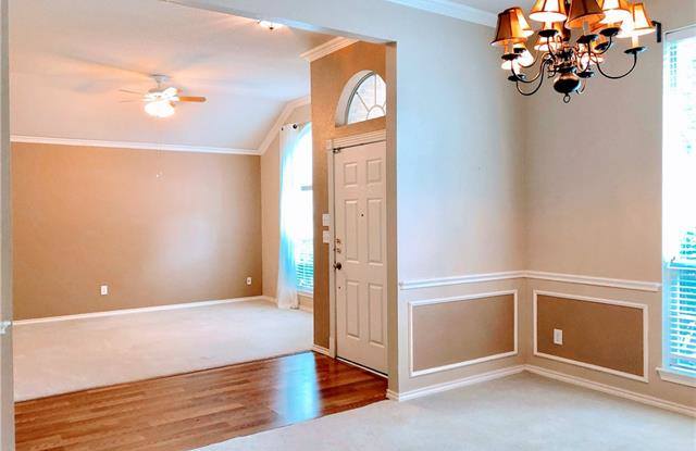 608 Everglade Drive Gallery 3