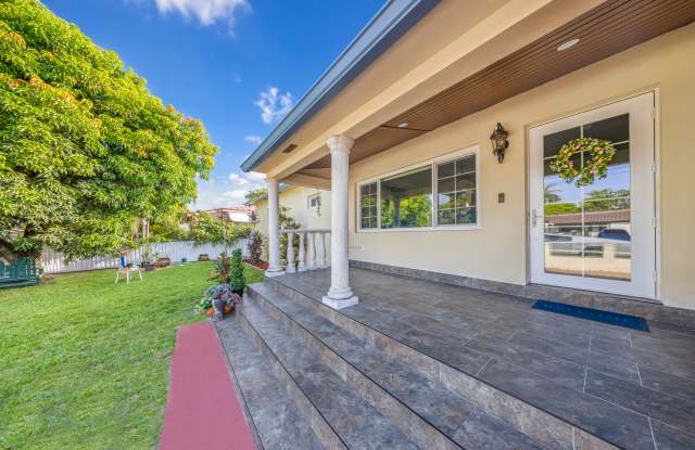 5862 W 2nd Ct Gallery 4