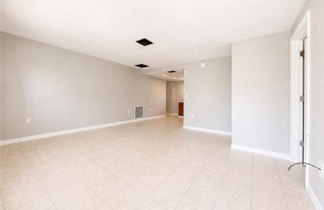5461 11th Avenue photos photos