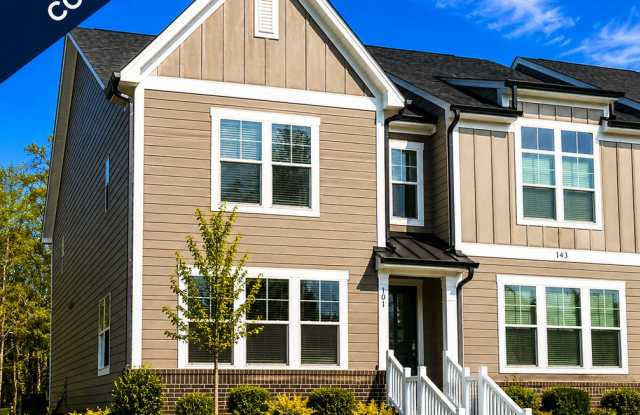 Brand New End-Unit Townhome | 3 BR/2.5BA | 1-Car Garage | Near Downtown Mooresville photos photos