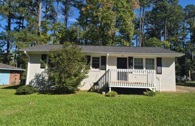 New Listing!!! Gallery 1