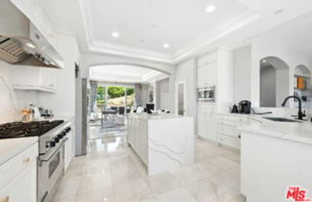 23971 De Ville Way photos photos