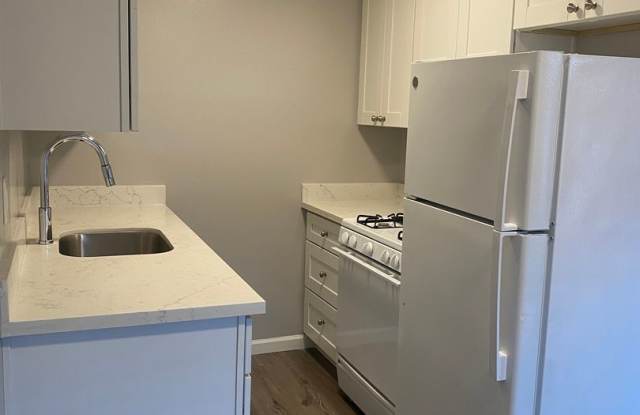 Across the street from SJSU! Updated 1 bedroom 1 bath apartment in gated community photos photos