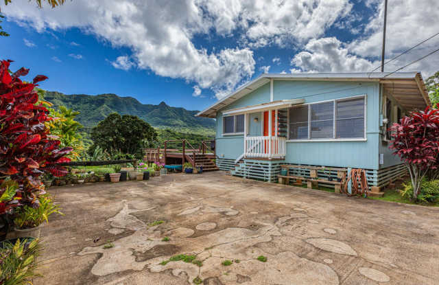 Charming 2 Bedroom Rental with Stunning Mountain Views – Available May 1 to October 31, 2025 - 1736 Ahina Road, Kauai County, HI 96766 Charming 2 Bedroom Rental with Stunning Mountain Views – Available May 1 to October 31, 2025 - 1736 Ahina Road, Kauai County, HI 96766