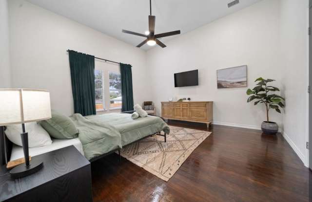 322 Andrews Street - 322 Andrews Street, San Antonio, TX 78209 322 Andrews Street - 322 Andrews Street, San Antonio, TX 78209