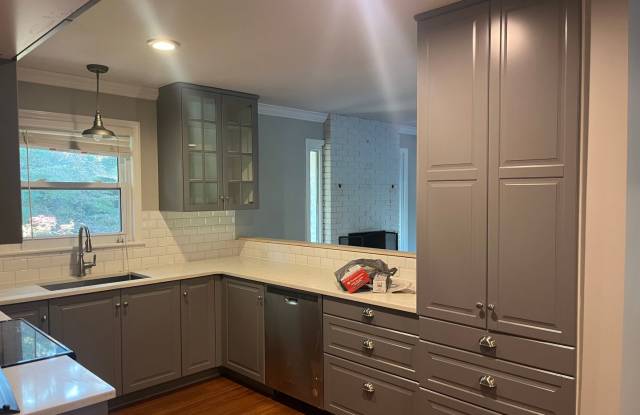 5 bed, 3.5 bath house Gallery 1