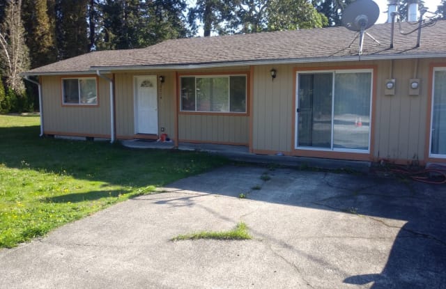 8714 Veteran's Drive SW - 8714 Veterans Drive Southwest, Lakewood, WA 98498