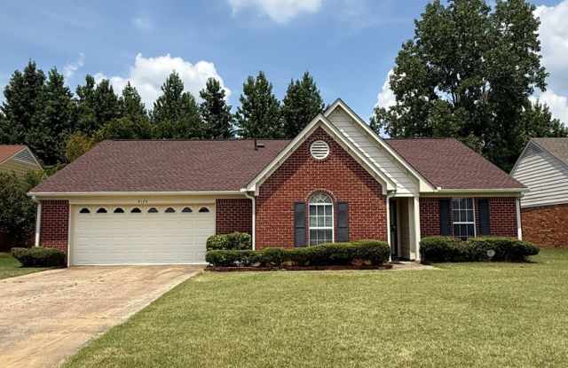 4126 Triple Crown Loop N Southaven, MS photos photos