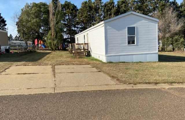 Nicely appointed 3bd/2ba Singlewide photos photos