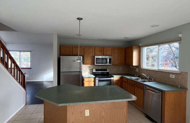 2700 Overlook Drive Gallery 4