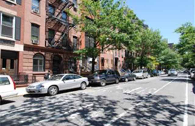257 West 21st Street - 257 West 21st Street, New York City, NY 10011