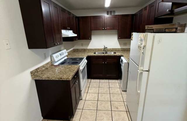 508 N Scott Ave photos photos