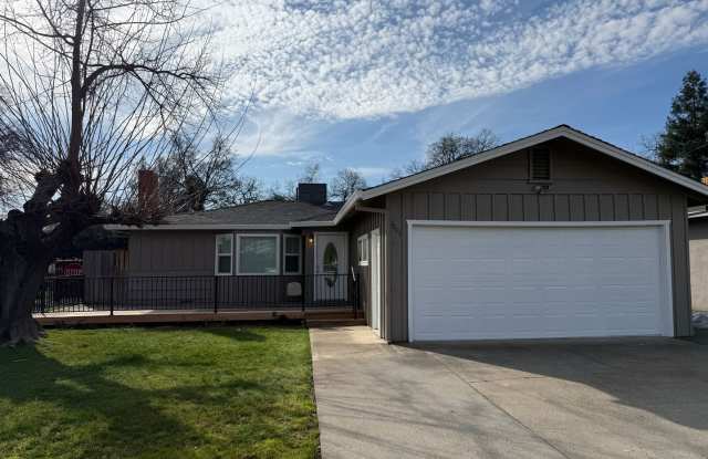 Peaceful Setting with Central Location! photos photos Peaceful Setting with Central Location! photos photos