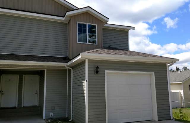 Modern Townhouse in Post Falls - 109 West 19th Avenue, Post Falls, ID 83854