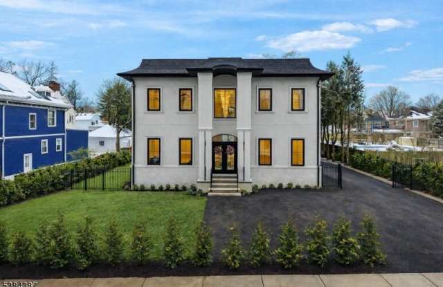 472 High St photos photos 472 High St photos photos