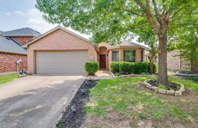 2050 Lake Trail Drive photos photos