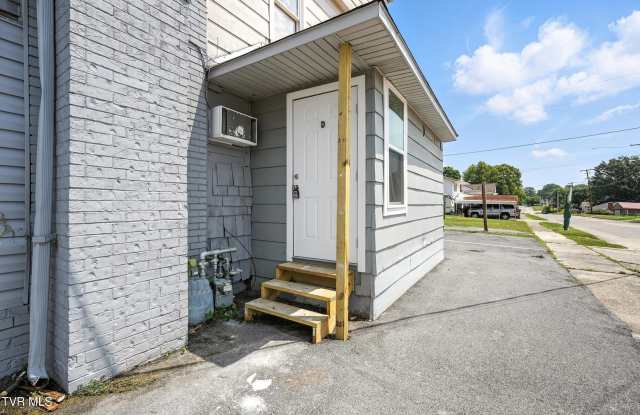 2728 E Center Street unit: D photos photos 2728 E Center Street unit: D photos photos