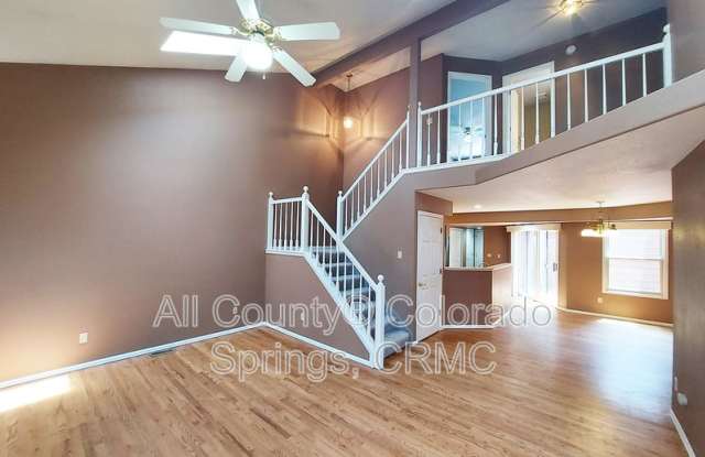 6568 Foxdale Circle Gallery 2