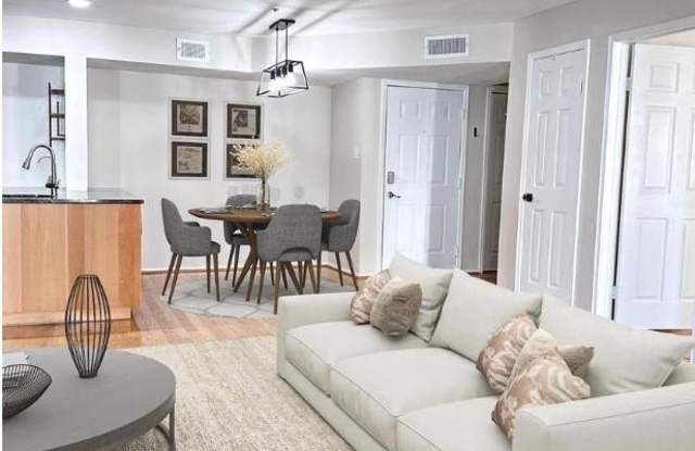 3309 WYNDHAM Circle Gallery 2