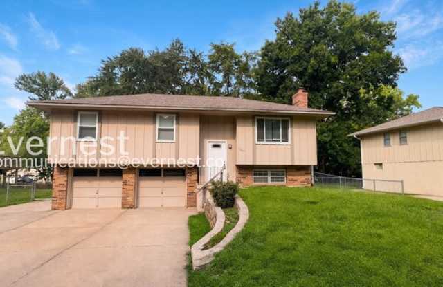 1821 South Speas Drive photos photos