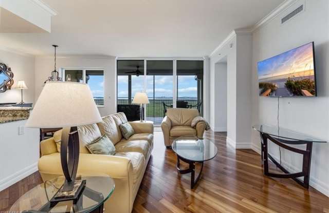 4761 West Bay photos photos