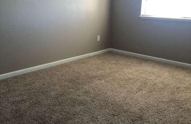 3819 Sweetbrier Street photos photos