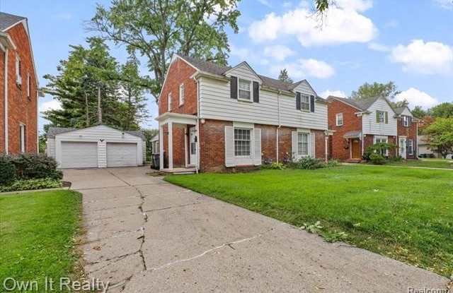 3851 Brewster Street Gallery 1