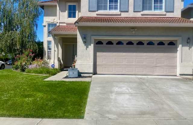Spacious 5-Bedroom Home with Solar, Stunning Sunroom & Upgraded Bathrooms! photos photos