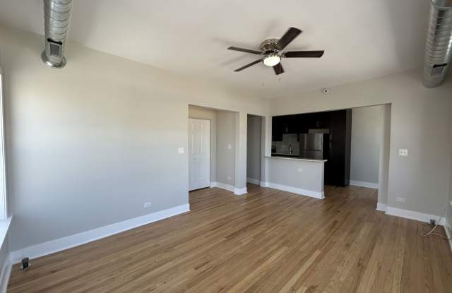 2712 North Milwaukee Avenue photos photos