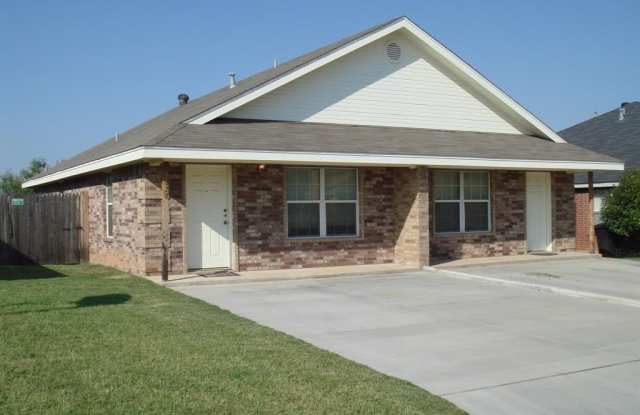 4528 Cole Drive photos photos