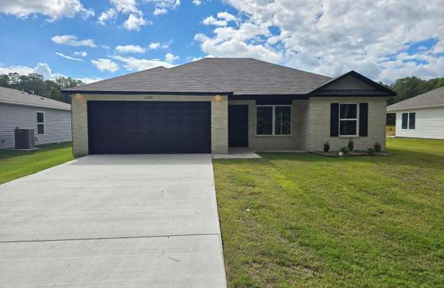 1296 Maple Street photos photos