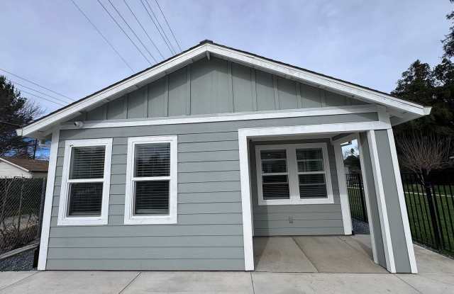 5511 San Francisco Blvd photos photos