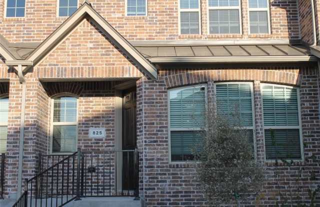 825 Ben Lane - 825 Ben Lane, Lewisville, TX 75056