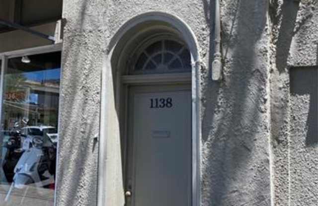 1132 ST CHARLES Avenue Gallery 4