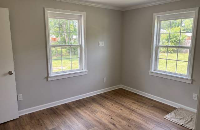 Freshly Renovated 3-Bedroom Home in Memphis | Available Now Gallery 3