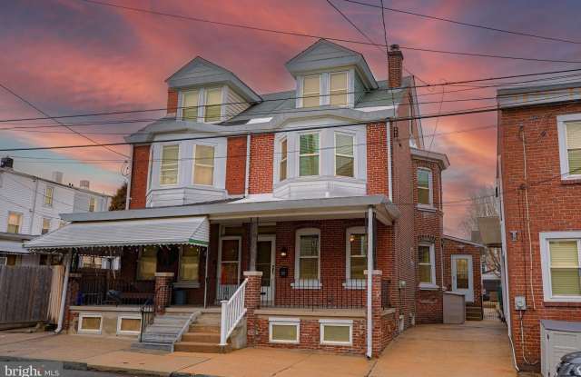 245 HURST Street photos photos