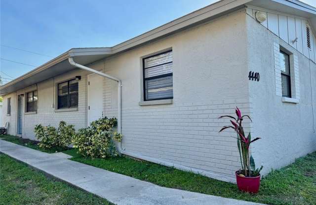 4440 44TH AVENUE N photos photos